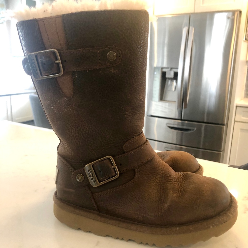 Girl's UGG Kensington Boot Toasted Brown Leather